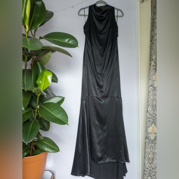 ELLIAT | Barcelona Satin Maxi Dress - Picture 10 of 15